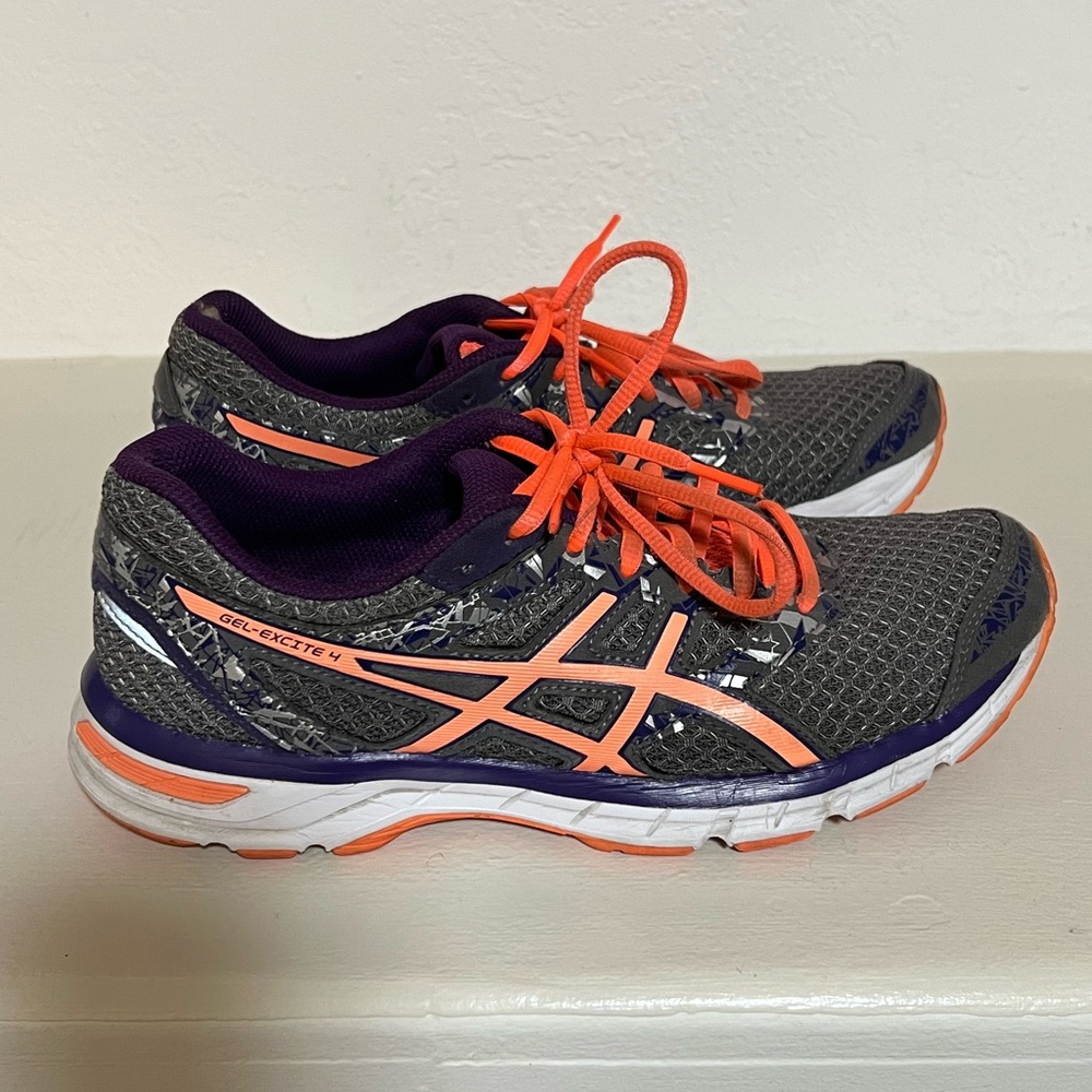 Women ASICS Gel Excite 4 Size 9